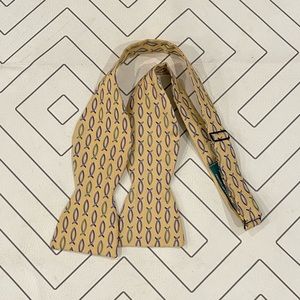 Beau Ties Jesus Fish Bow Tie